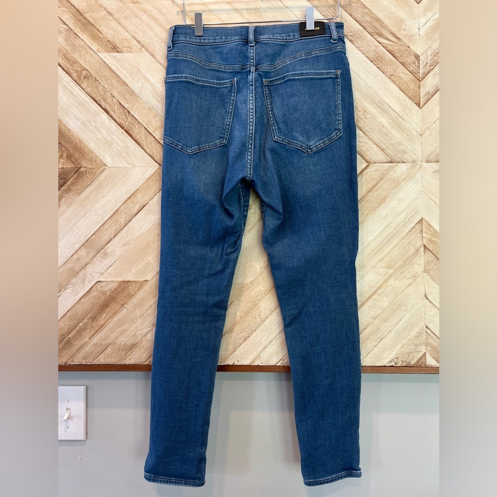 Express Skinny High Rise Jeans - Picture 2 of 5